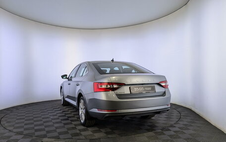 Skoda Superb III рестайлинг, 2021 год, 3 850 000 рублей, 7 фотография