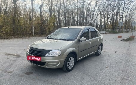 Renault Logan I, 2013 год, 440 000 рублей, 2 фотография