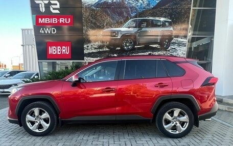 Toyota RAV4, 2021 год, 3 750 000 рублей, 5 фотография