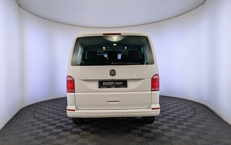 Volkswagen Caravelle T6 рестайлинг, 2019 год, 2 700 000 рублей, 6 фотография