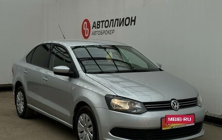 Volkswagen Polo VI (EU Market), 2011 год, 740 000 рублей, 9 фотография