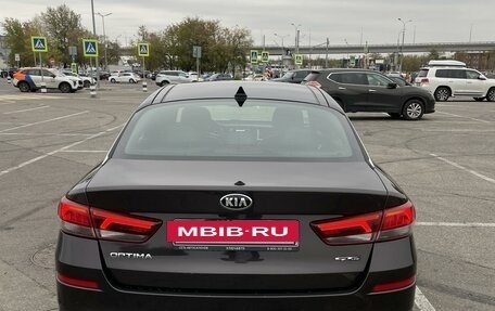 KIA Optima IV, 2018 год, 2 400 000 рублей, 3 фотография