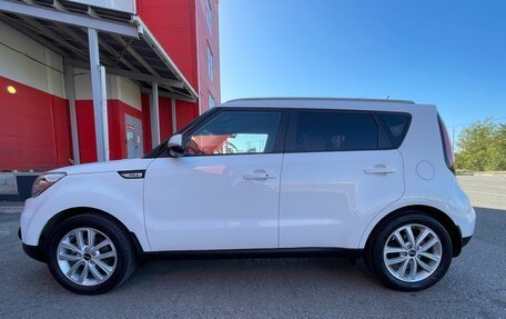 KIA Soul II рестайлинг, 2018 год, 1 750 000 рублей, 2 фотография