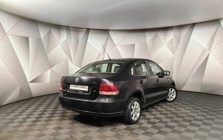 Volkswagen Polo VI (EU Market), 2011 год, 498 000 рублей, 2 фотография