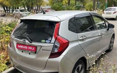 Honda Fit III, 2015 год, 1 080 000 рублей, 6 фотография