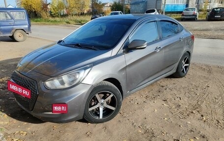 Hyundai Solaris II рестайлинг, 2011 год, 960 000 рублей, 9 фотография