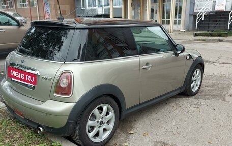 MINI Hatch, 2007 год, 750 000 рублей, 2 фотография