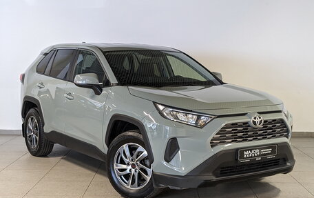 Toyota RAV4, 2020 год, 2 995 000 рублей, 3 фотография