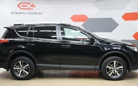 Toyota RAV4, 2019 год, 3 090 000 рублей, 4 фотография