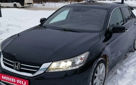 Honda Accord IX рестайлинг, 2013 год, 1 350 000 рублей, 5 фотография