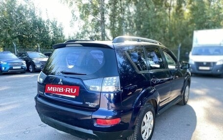 Mitsubishi Outlander III рестайлинг 3, 2011 год, 1 020 000 рублей, 4 фотография