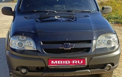 Chevrolet Niva I рестайлинг, 2010 год, 600 000 рублей, 1 фотография