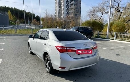 Toyota Corolla, 2018 год, 1 889 000 рублей, 4 фотография