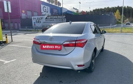 Toyota Corolla, 2018 год, 1 889 000 рублей, 3 фотография