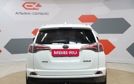 Toyota RAV4, 2016 год, 2 250 000 рублей, 6 фотография