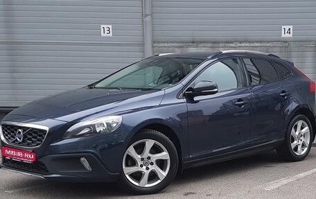 Volvo V40 Cross Country I, 2013 год, 1 749 000 рублей, 1 фотография