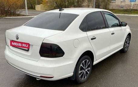 Volkswagen Polo VI (EU Market), 2018 год, 1 250 000 рублей, 3 фотография