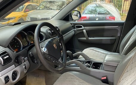 Porsche Cayenne III, 2004 год, 600 000 рублей, 7 фотография