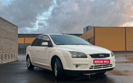 Ford Focus II рестайлинг, 2006 год, 650 000 рублей, 2 фотография