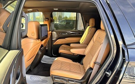 Cadillac Escalade V, 2021 год, 12 250 000 рублей, 36 фотография