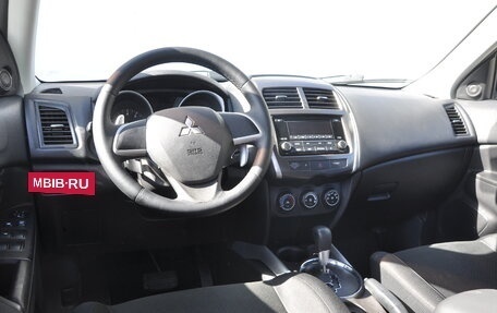 Mitsubishi ASX I рестайлинг, 2013 год, 1 549 000 рублей, 13 фотография