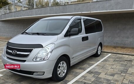 Hyundai Grand Starex Grand Starex I рестайлинг 2, 2008 год, 1 500 000 рублей, 3 фотография