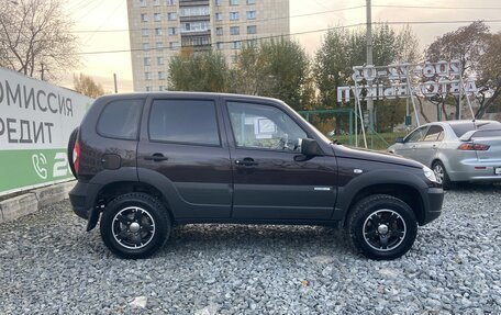 Chevrolet Niva I рестайлинг, 2011 год, 555 000 рублей, 4 фотография