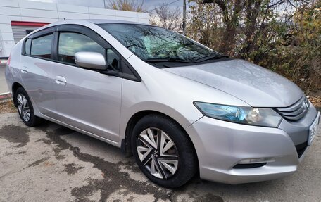 Honda Insight II рестайлинг, 2009 год, 830 000 рублей, 3 фотография