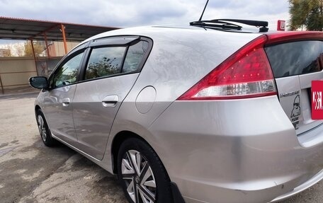 Honda Insight II рестайлинг, 2009 год, 830 000 рублей, 10 фотография