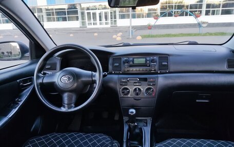 Toyota Corolla, 2005 год, 670 000 рублей, 9 фотография