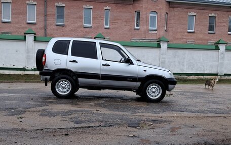 Chevrolet Niva I рестайлинг, 2003 год, 255 000 рублей, 5 фотография