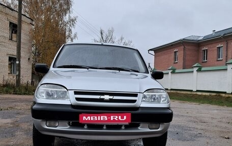 Chevrolet Niva I рестайлинг, 2003 год, 255 000 рублей, 6 фотография