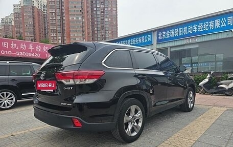 Toyota Highlander III, 2021 год, 4 100 999 рублей, 4 фотография