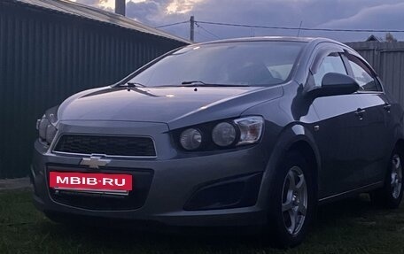 Chevrolet Aveo III, 2013 год, 720 000 рублей, 4 фотография