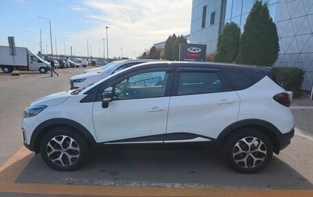 Renault Kaptur I рестайлинг, 2018 год, 1 779 000 рублей, 4 фотография