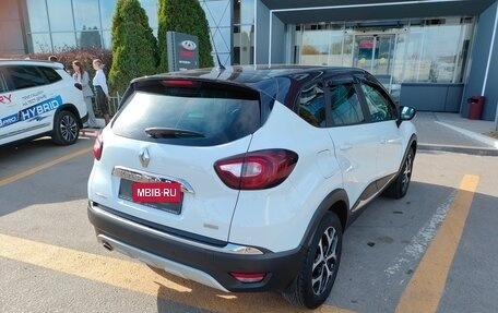 Renault Kaptur I рестайлинг, 2018 год, 1 779 000 рублей, 6 фотография