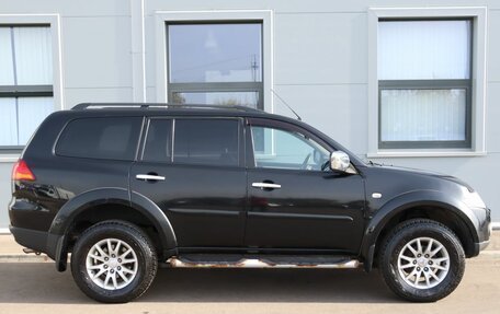 Mitsubishi Pajero Sport II рестайлинг, 2012 год, 1 899 000 рублей, 4 фотография