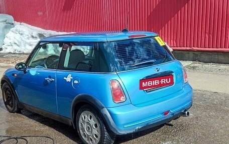 MINI Hatch, 2005 год, 720 000 рублей, 2 фотография