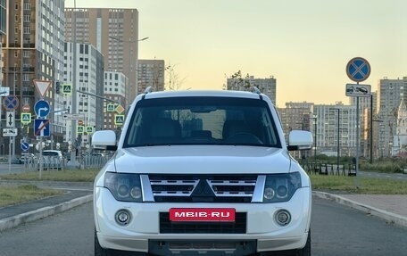 Mitsubishi Pajero IV, 2011 год, 2 150 000 рублей, 2 фотография