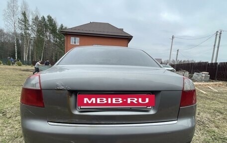 Audi A4, 2003 год, 420 000 рублей, 10 фотография