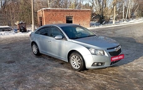 Chevrolet Cruze II, 2012 год, 700 000 рублей, 6 фотография