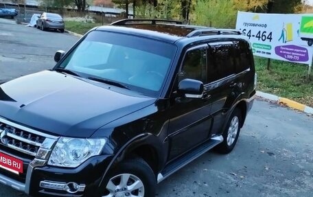 Mitsubishi Pajero IV, 2014 год, 2 700 000 рублей, 2 фотография