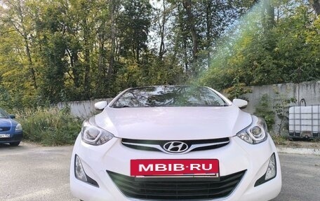 Hyundai Elantra V, 2014 год, 1 500 000 рублей, 5 фотография