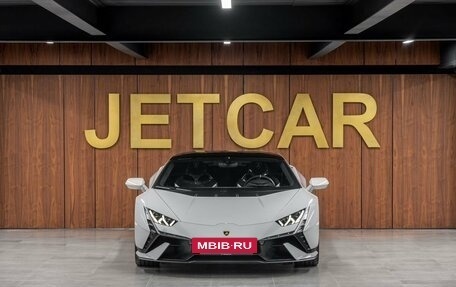 Lamborghini Huracán, 2023 год, 39 990 000 рублей, 4 фотография