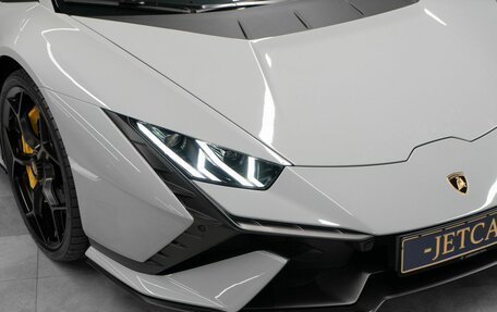 Lamborghini Huracán, 2023 год, 39 990 000 рублей, 7 фотография