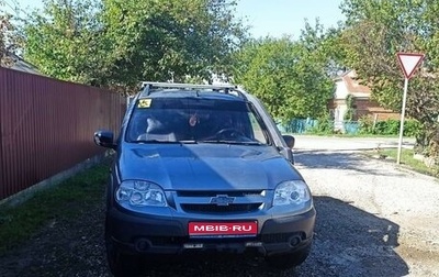 Chevrolet Niva I рестайлинг, 2015 год, 820 000 рублей, 1 фотография