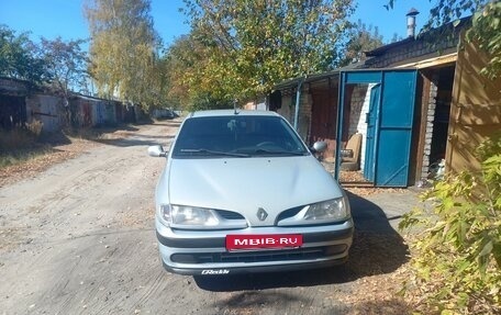 Renault Megane II, 1999 год, 215 000 рублей, 2 фотография