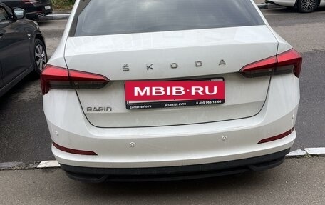 Skoda Rapid II, 2021 год, 2 200 000 рублей, 4 фотография