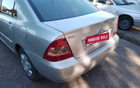 Toyota Corolla, 2005 год, 790 000 рублей, 4 фотография