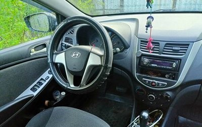 Hyundai Solaris II рестайлинг, 2011 год, 570 000 рублей, 1 фотография